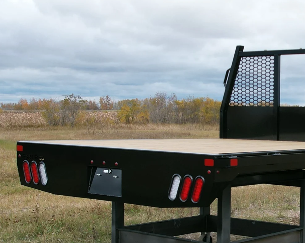 2025 Workhorse Light Flat bed 8'6 DRW