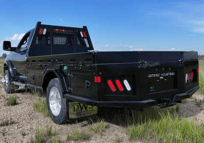 2025 Outlaw Skirted Flat bed 11'4 DRW (84 CA)