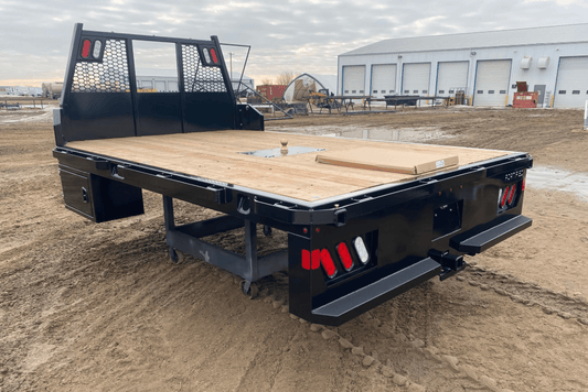 2026 Workhorse Flat bed 11'4 DRW (84 CA Chassis) Flat Bumper