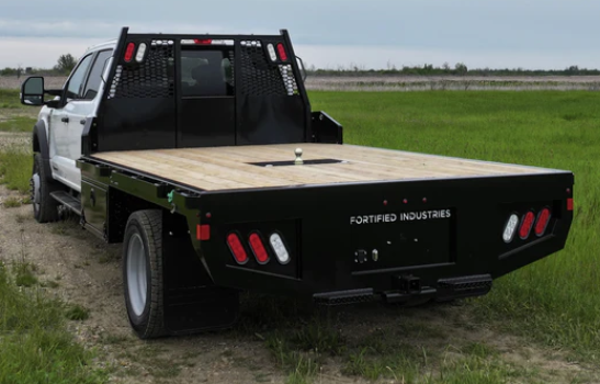 2024 Workhorse Flat bed 11'4 DRW