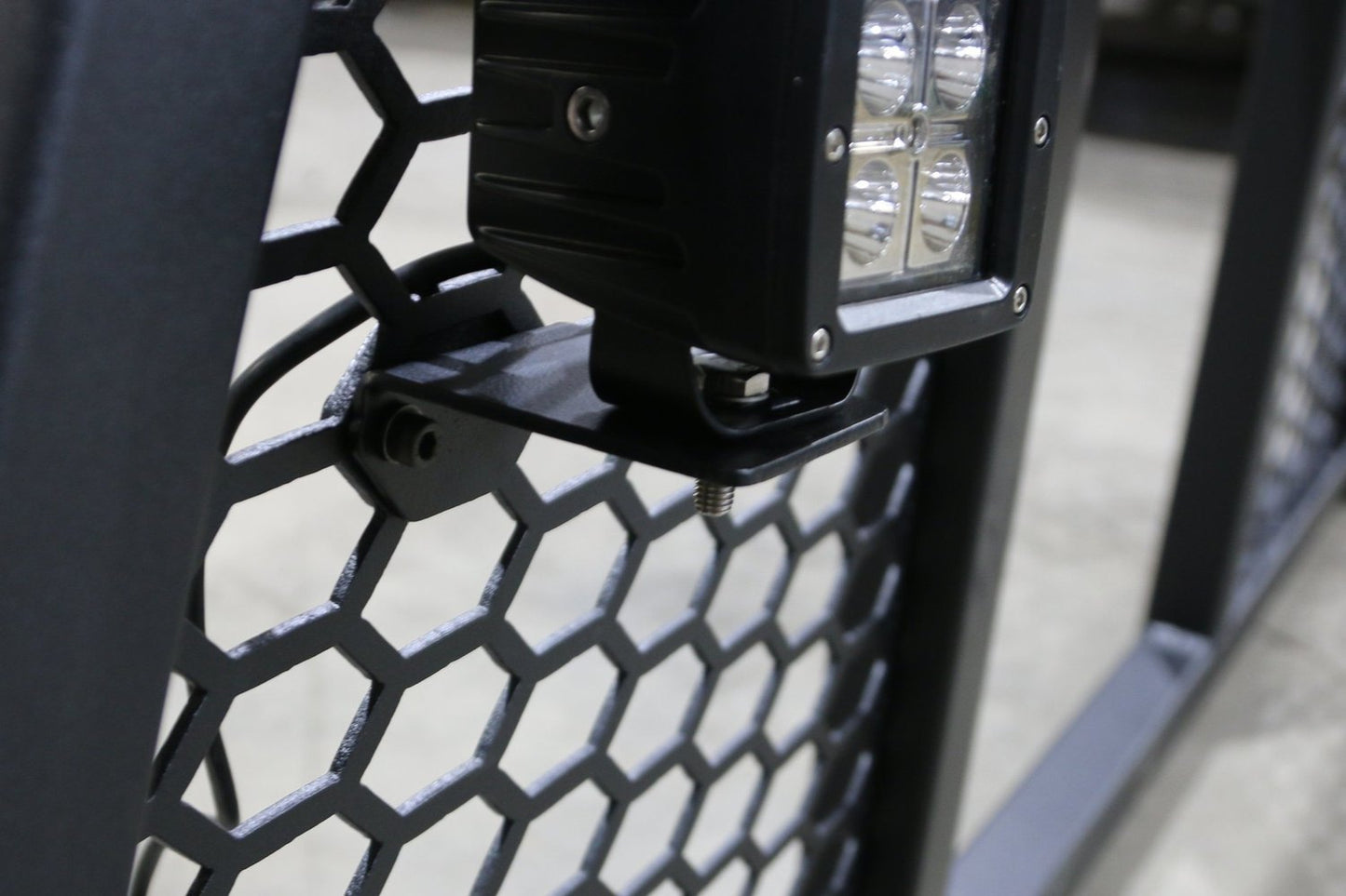 Work light Mount (x2)